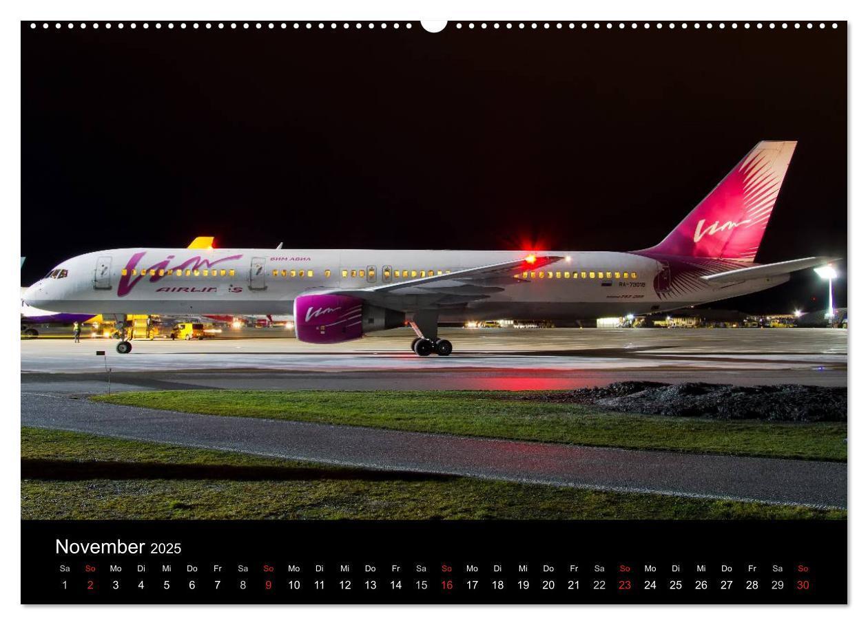 Bild: 9783435722969 | Flugzeuge bei Nacht (hochwertiger Premium Wandkalender 2025 DIN A2...