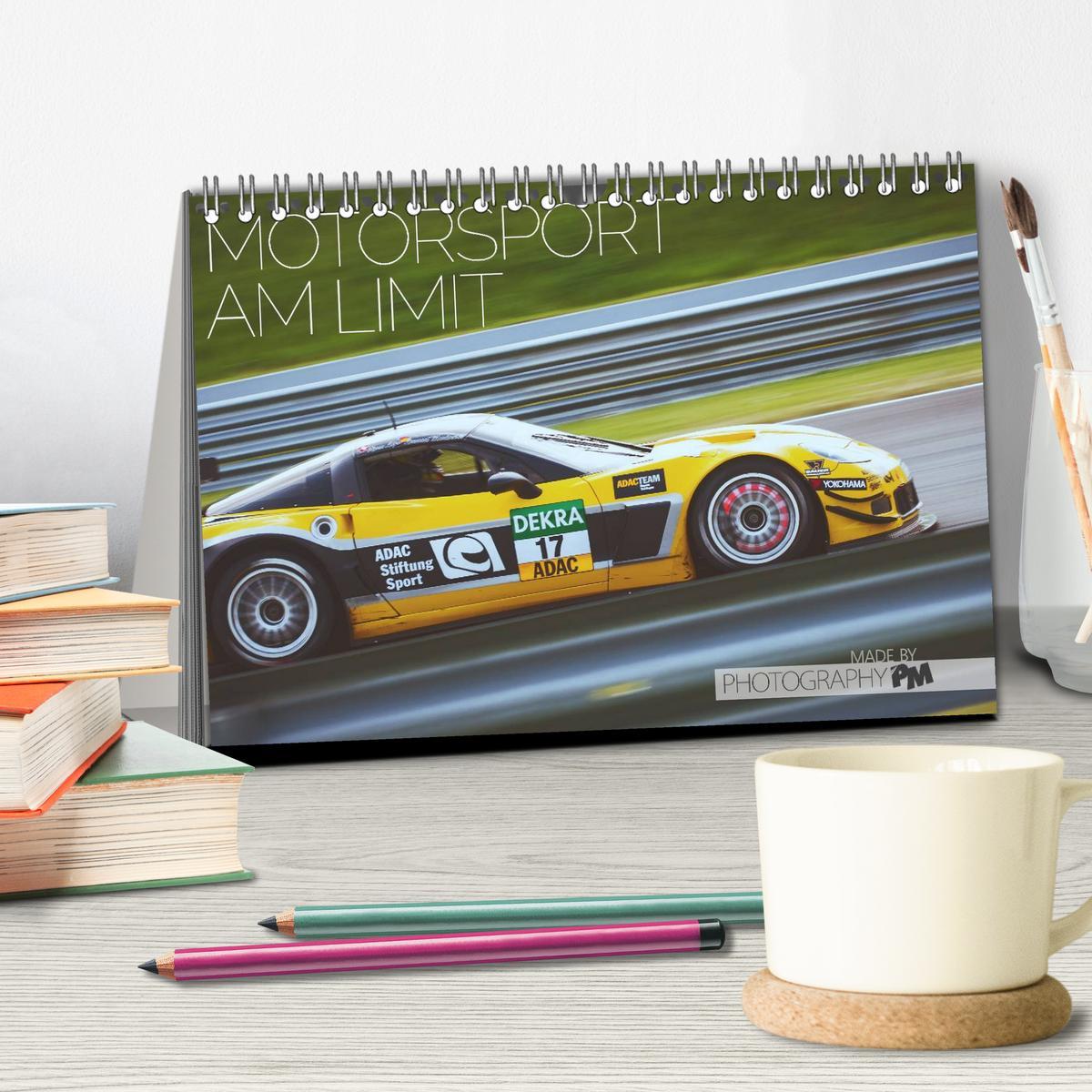 Bild: 9783435772186 | Motorsport am Limit 2025 (Tischkalender 2025 DIN A5 quer), CALVENDO...