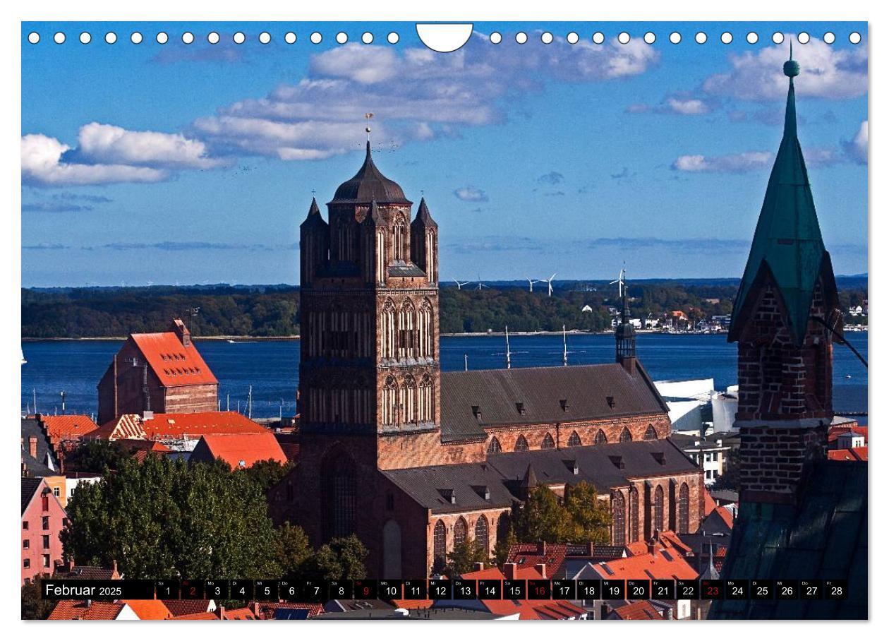 Bild: 9783435550043 | Ostseeperle Stralsund (Wandkalender 2025 DIN A4 quer), CALVENDO...