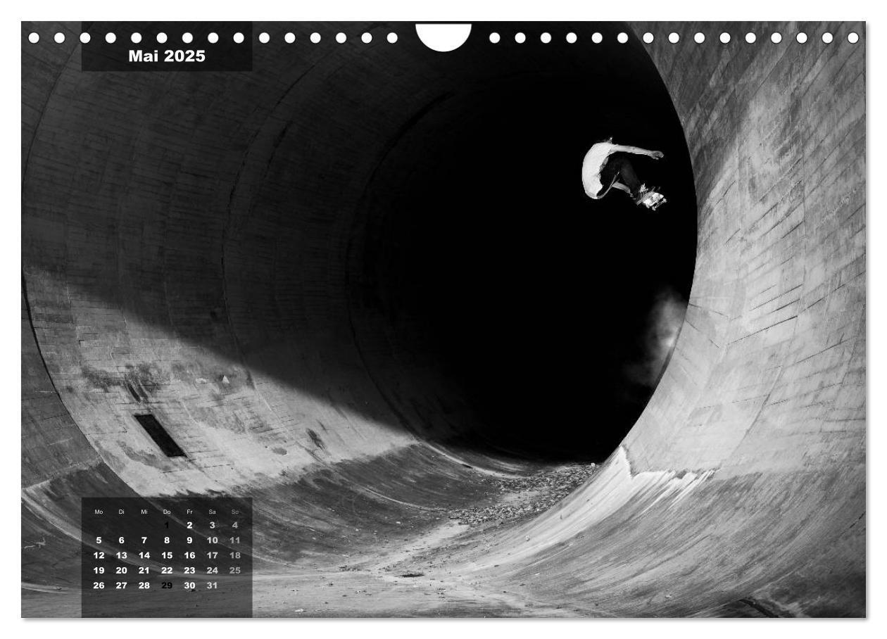 Bild: 9783435673100 | Skateboarden in Schwarz-Weiß (Wandkalender 2025 DIN A4 quer),...