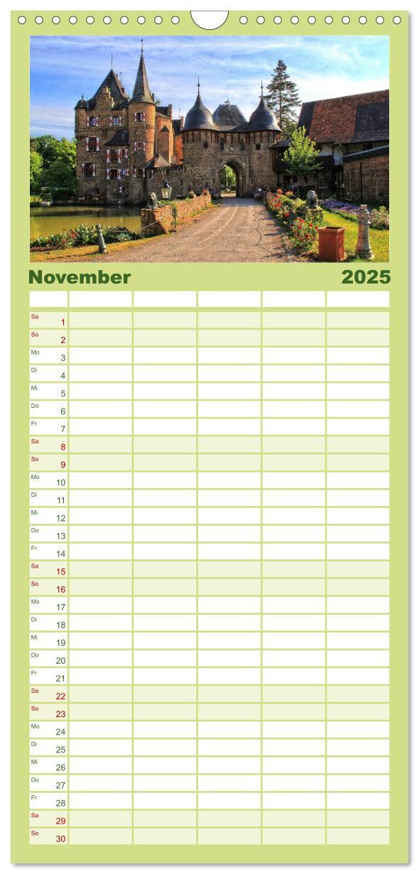 Bild: 9783457105580 | Familienplaner 2025 - Burgenland Eifel mit 5 Spalten (Wandkalender,...