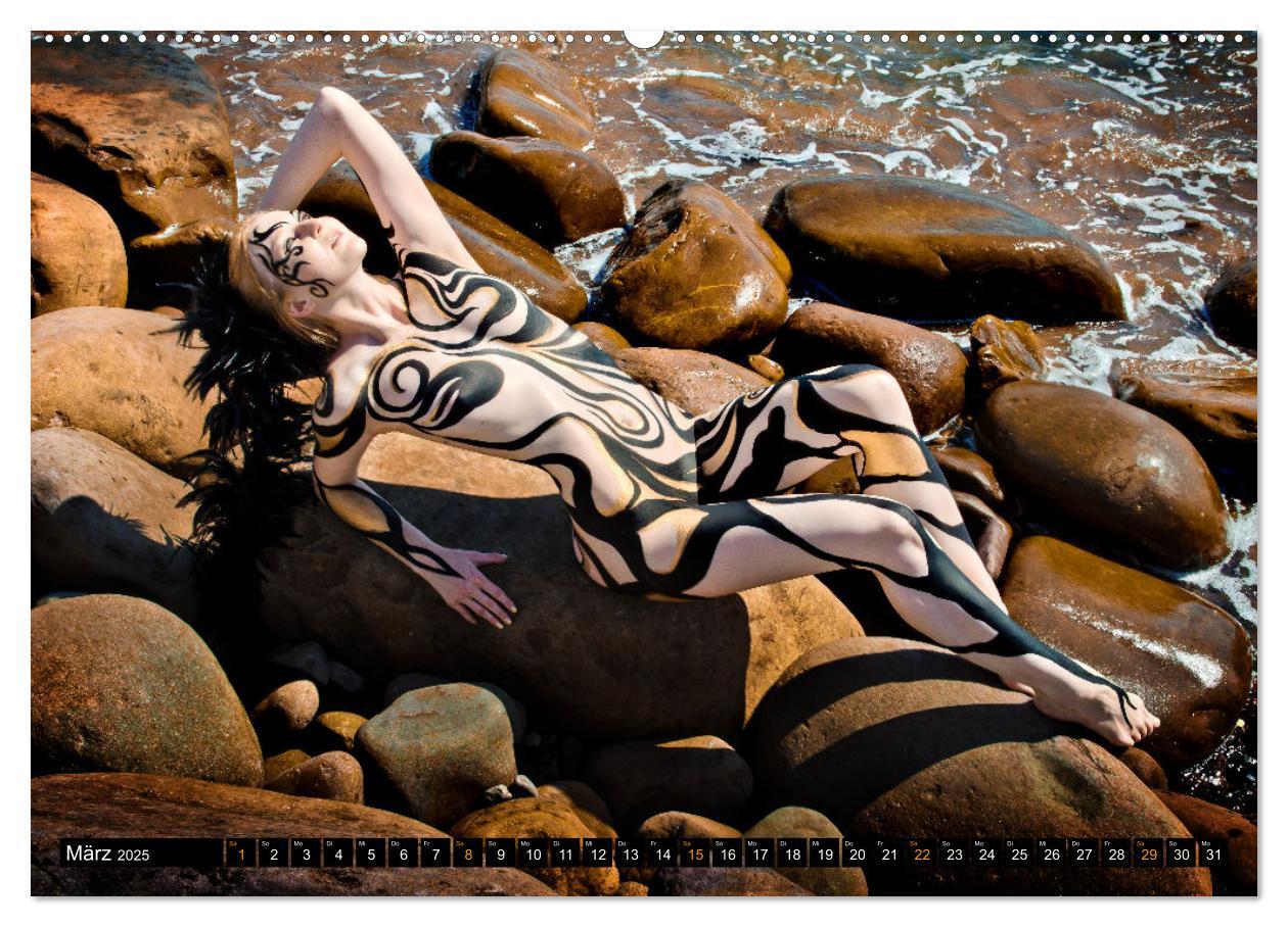 Bild: 9783383911194 | Naturwesen - Bodypainting Körperlandschaften (Wandkalender 2025 DIN...