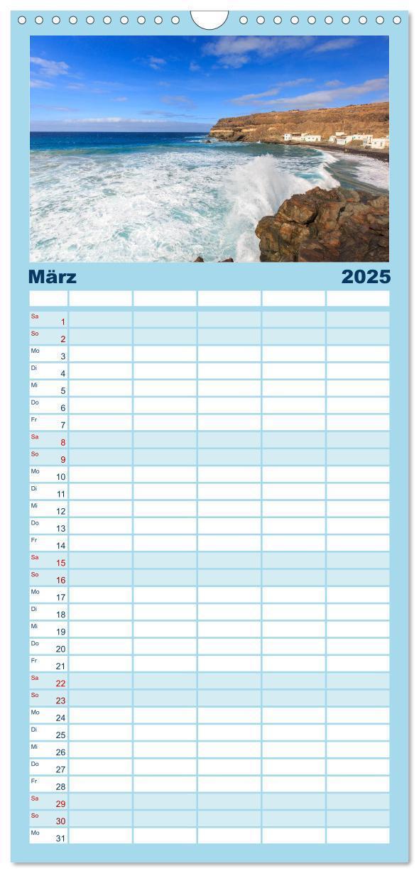 Bild: 9783457118290 | Familienplaner 2025 - Fuerteventura mit 5 Spalten (Wandkalender, 21...