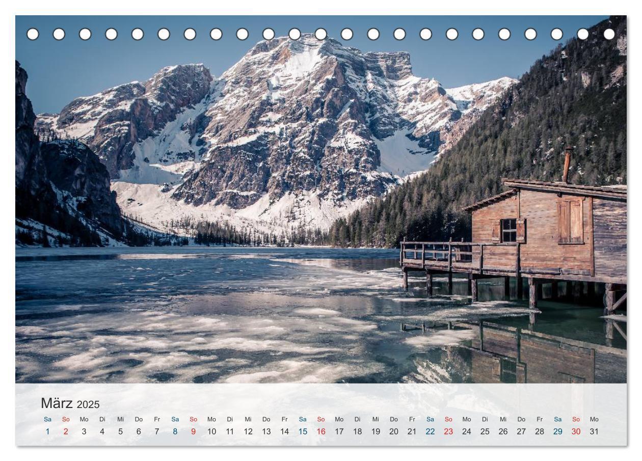 Bild: 9783383786358 | Dolomiten - Rundreise um Drei Zinnen (Tischkalender 2025 DIN A5...