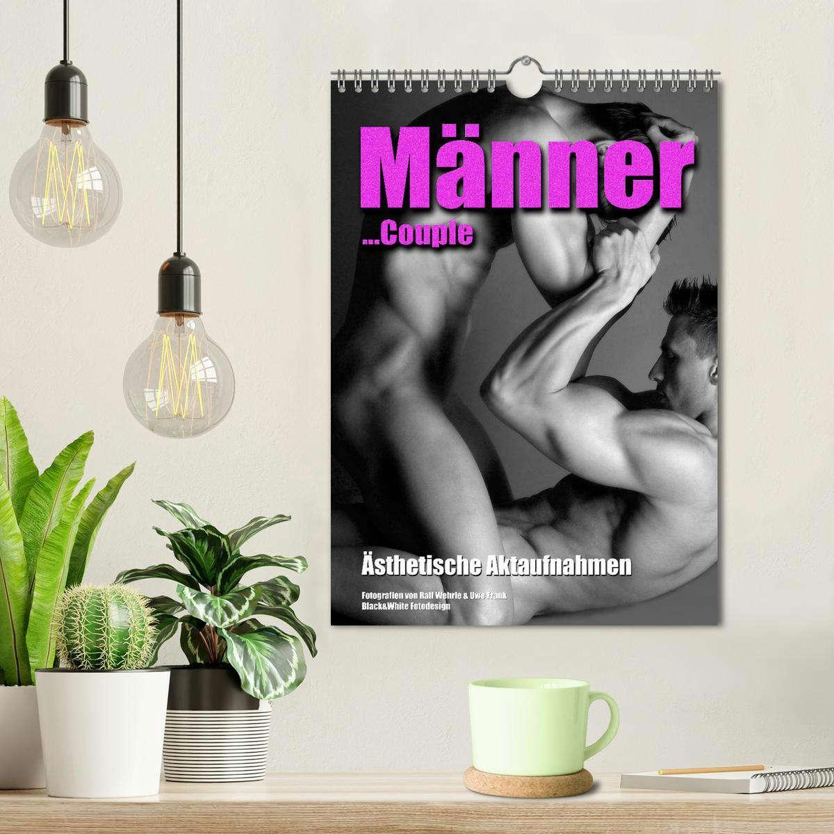 Bild: 9783435955114 | Männer... Couple (Wandkalender 2025 DIN A4 hoch), CALVENDO...