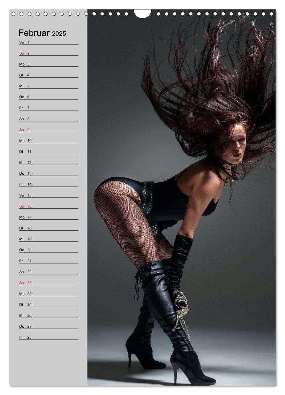 Bild: 9783457021521 | Erotik. Dessous-Träume (Wandkalender 2025 DIN A3 hoch), CALVENDO...