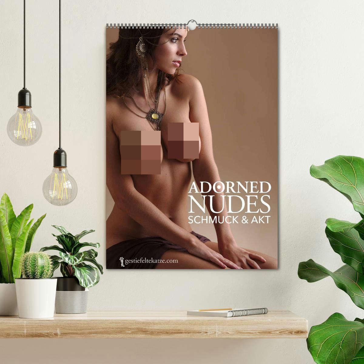 Bild: 9783457052525 | Adorned Nudes - Schmuck und Akt (Wandkalender 2025 DIN A2 hoch),...