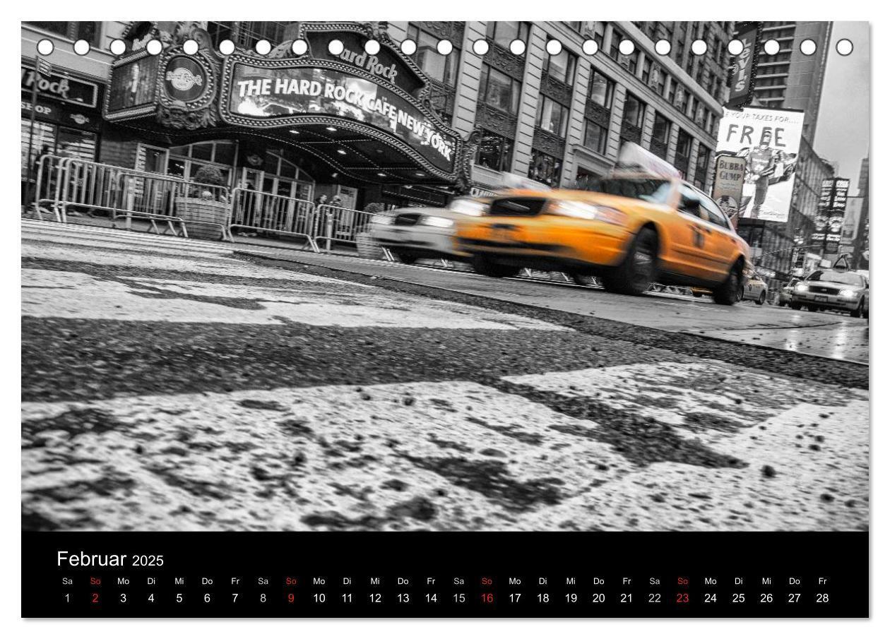 Bild: 9783435794669 | New York 2025 (Tischkalender 2025 DIN A5 quer), CALVENDO...