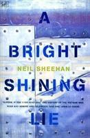 Cover: 9780712666565 | A Bright Shining Lie | John Paul Vann and America in Vietnam | Sheehan