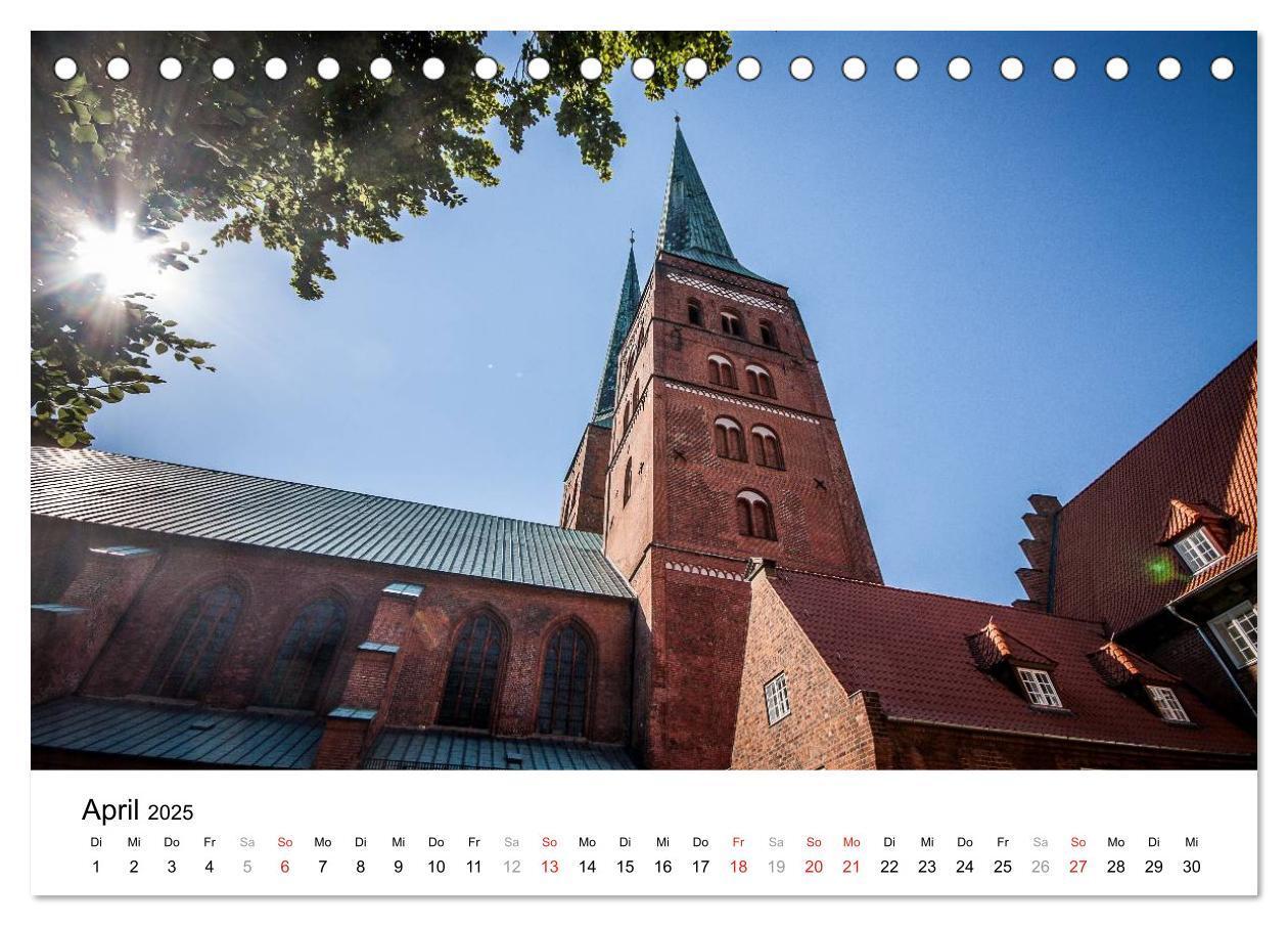 Bild: 9783435572427 | Lübeck - Das Tor zur Ostsee (Tischkalender 2025 DIN A5 quer),...