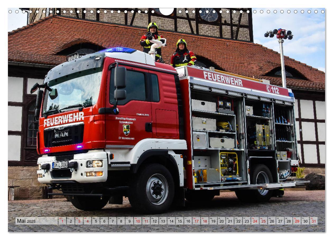 Bild: 9783435365852 | Feuerwehrfahrzeuge (Wandkalender 2025 DIN A3 quer), CALVENDO...