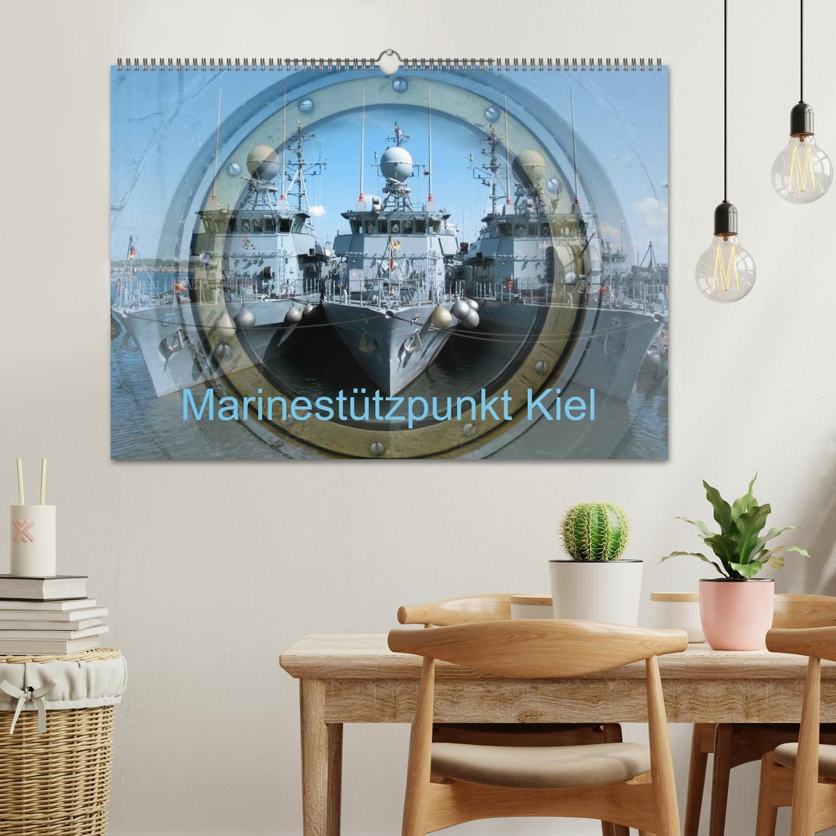 Bild: 9783435733088 | Marinestützpunkt Kiel (Wandkalender 2025 DIN A2 quer), CALVENDO...