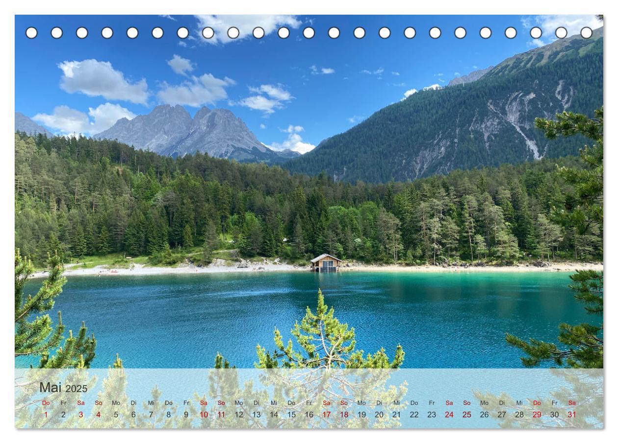 Bild: 9783457236697 | Alpenauszeit - Die Berghütten unserer Alpen (Tischkalender 2025 DIN...