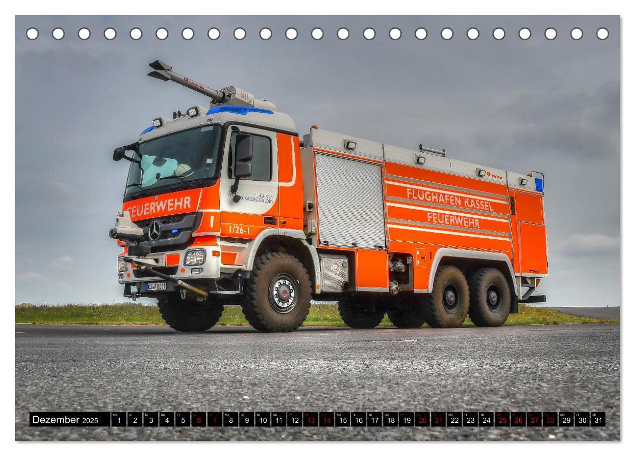 Bild: 9783435036080 | Feuerwehrfahrzeuge (Tischkalender 2025 DIN A5 quer), CALVENDO...