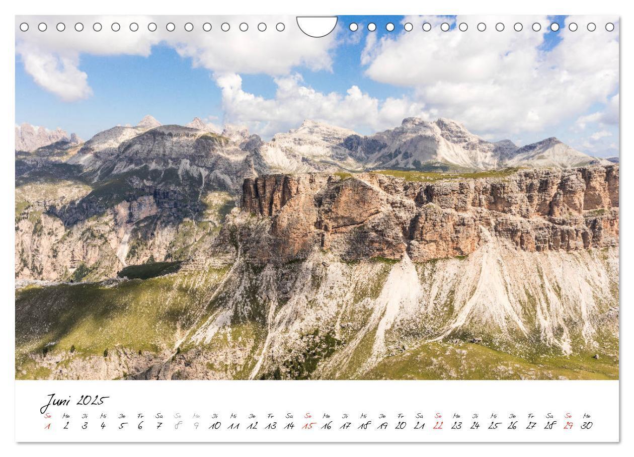 Bild: 9783435209842 | Bergpixel´s Reise durch die Alpen (Wandkalender 2025 DIN A4 quer),...