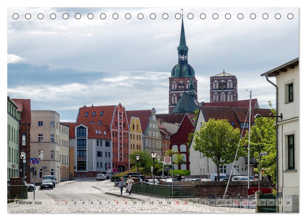 Bild: 9783435369973 | Ein Bummel durch die Hansestadt Stralsund (Tischkalender 2025 DIN...