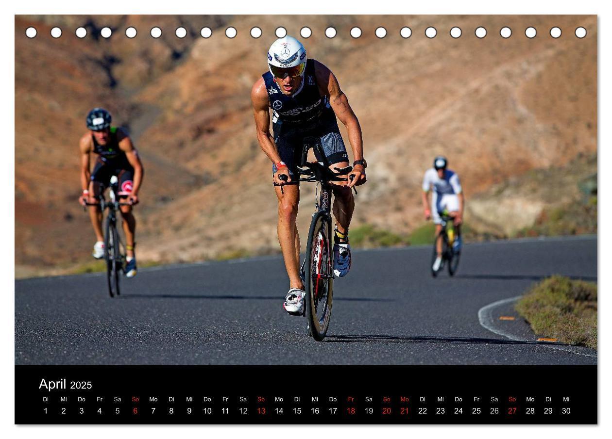 Bild: 9783435495825 | TRIATHLON 2025 (Tischkalender 2025 DIN A5 quer), CALVENDO...