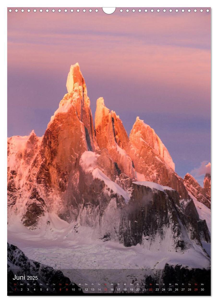 Bild: 9783457062227 | Magische Berge Patagoniens: Cerro Torre (Wandkalender 2025 DIN A3...