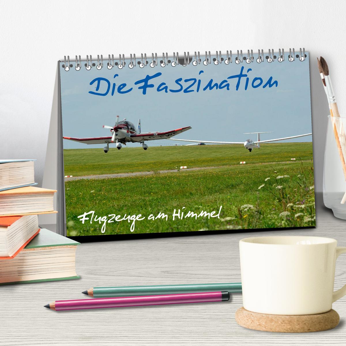 Bild: 9783435379934 | Die Faszination. Flugzeuge am Himmel (Tischkalender 2025 DIN A5...