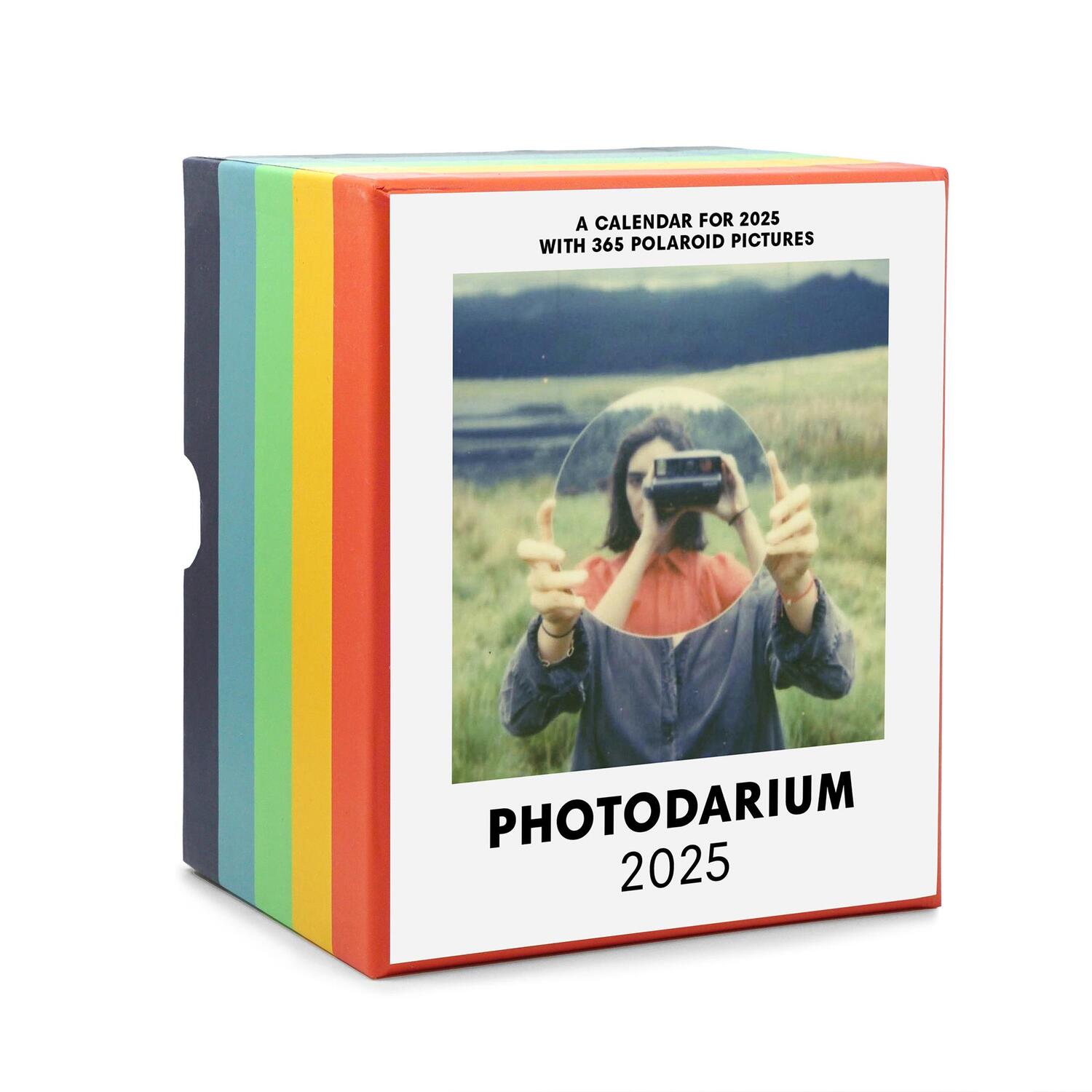 Bild: 9783949070501 | PHOTODARIUM 2025 | Every Day a Polaroid. | Lars Harmsen (u. a.) | 2025