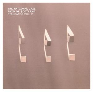 Cover: 880918234588 | Standards 5 | The National Jazz Trio Of Scotland | Audio-CD | 2019