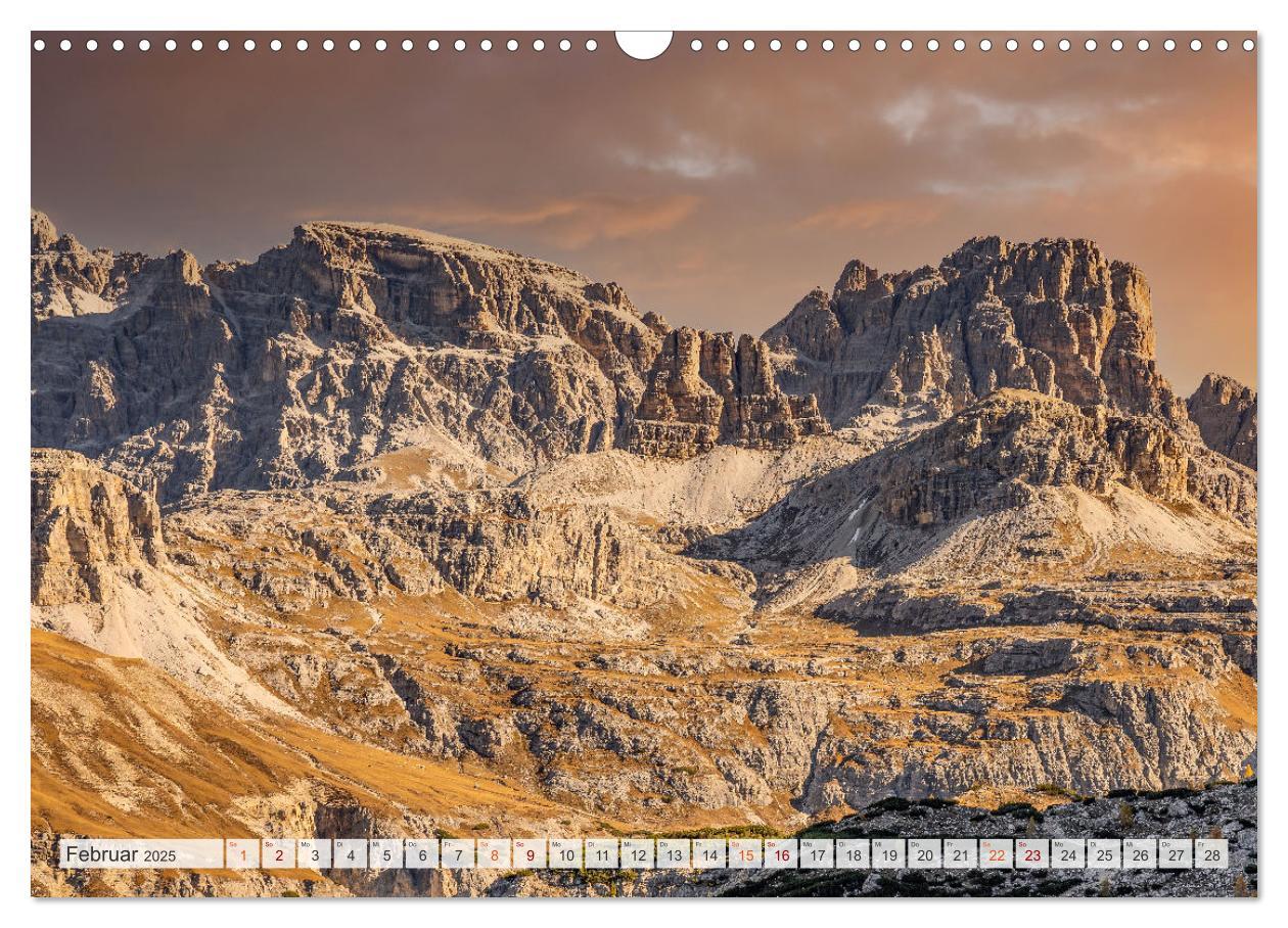 Bild: 9783383997631 | Bergwanderung Dolomiten rund um die Drei Zinnen (Wandkalender 2025...