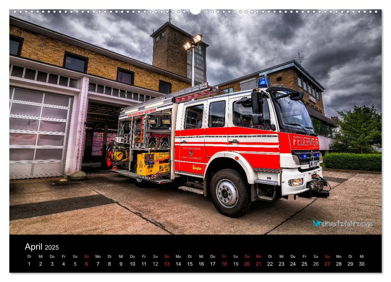 Bild: 9783435635641 | Einsatzfahrzeuge der Feuerwehr (Wandkalender 2025 DIN A2 quer),...