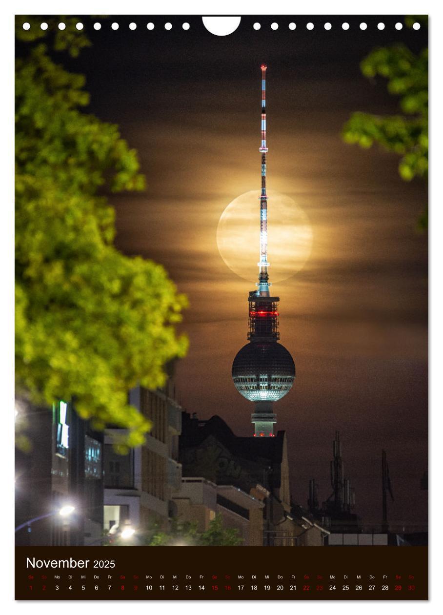 Bild: 9783435910151 | Berliner Fernsehturm - Magische Momente (Wandkalender 2025 DIN A4...