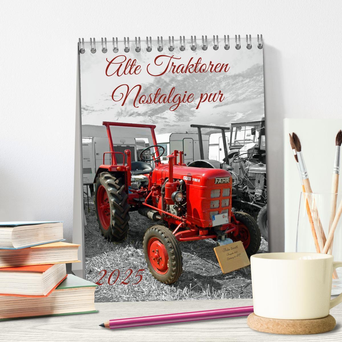 Bild: 9783435949359 | Alte Traktoren Nostalgie pur (Tischkalender 2025 DIN A5 hoch),...