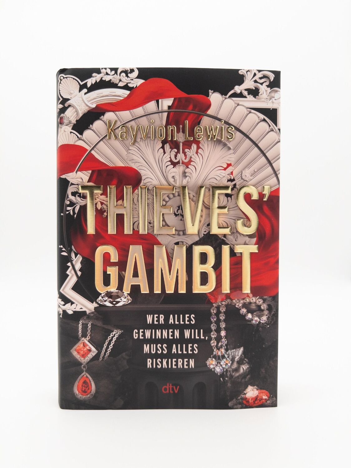 Bild: 9783423765022 | Thieves' Gambit | Kayvion Lewis | Buch | Thieves' Gambit-Reihe | 2024