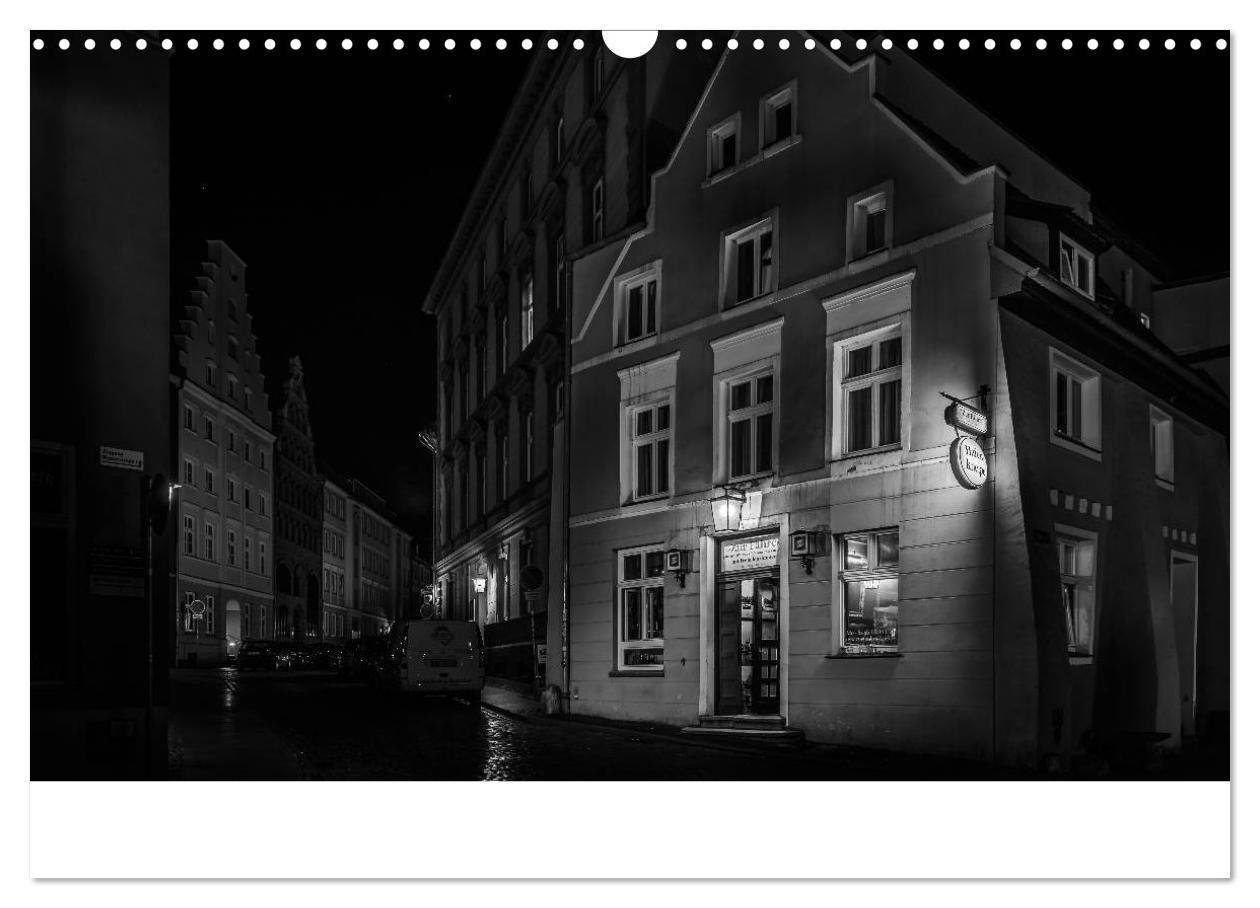 Bild: 9783435576241 | Hansestadt Stralsund bei Nacht (mit GPS-Koordinaten) (Wandkalender...