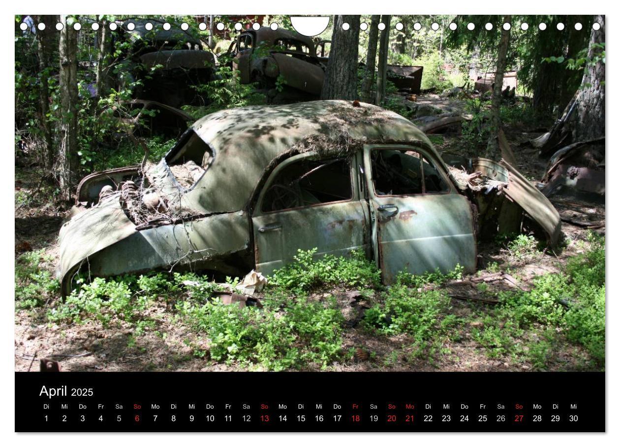 Bild: 9783435805907 | Schrottautos im Kyrkö Mosse (Wandkalender 2025 DIN A4 quer),...