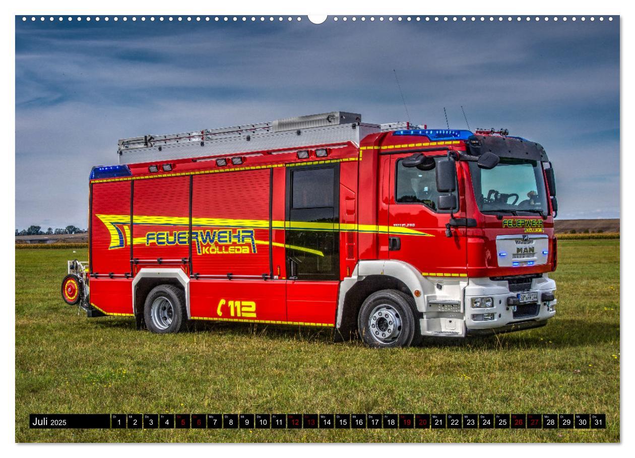 Bild: 9783435036813 | Feuerwehrfahrzeuge (Wandkalender 2025 DIN A2 quer), CALVENDO...