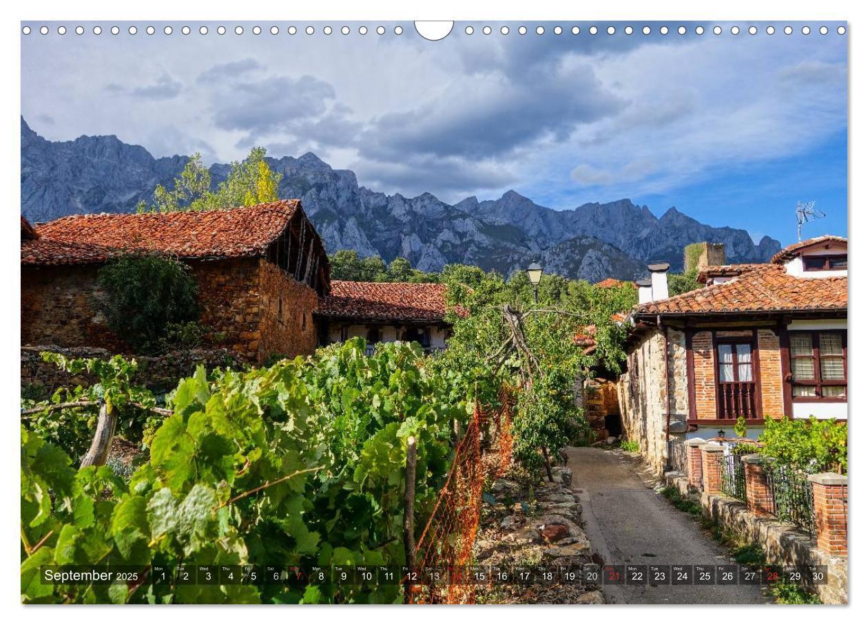 Bild: 9781325965199 | Picos de Europa - In and around the national park (Wall Calendar...