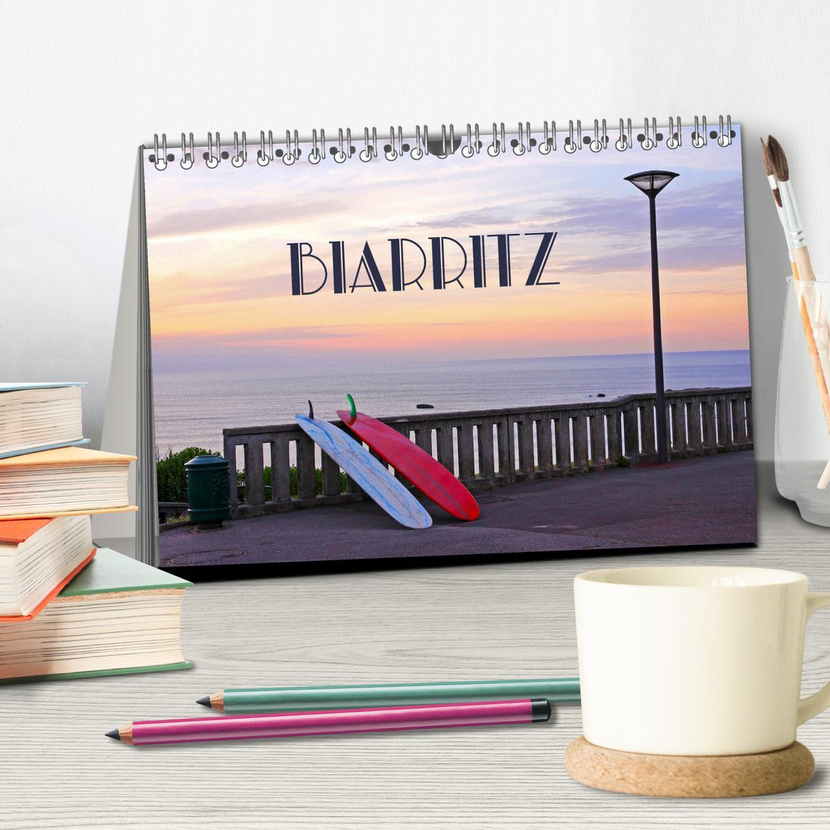 Bild: 9783435304172 | Biarritz (Tischkalender 2025 DIN A5 quer), CALVENDO Monatskalender