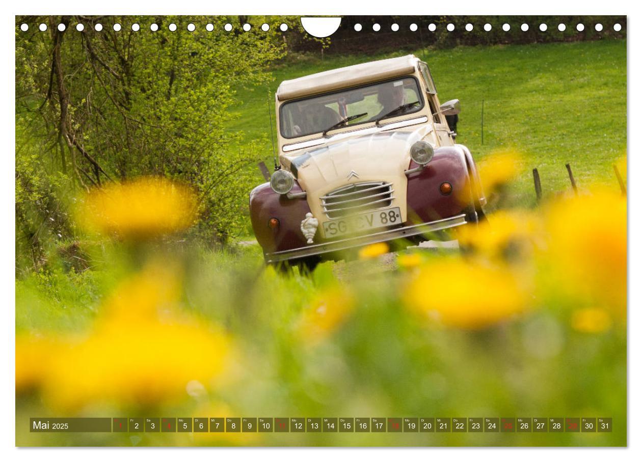 Bild: 9783435188116 | Citroën 2 CV - Zum Kippen zu schade (Wandkalender 2025 DIN A4...