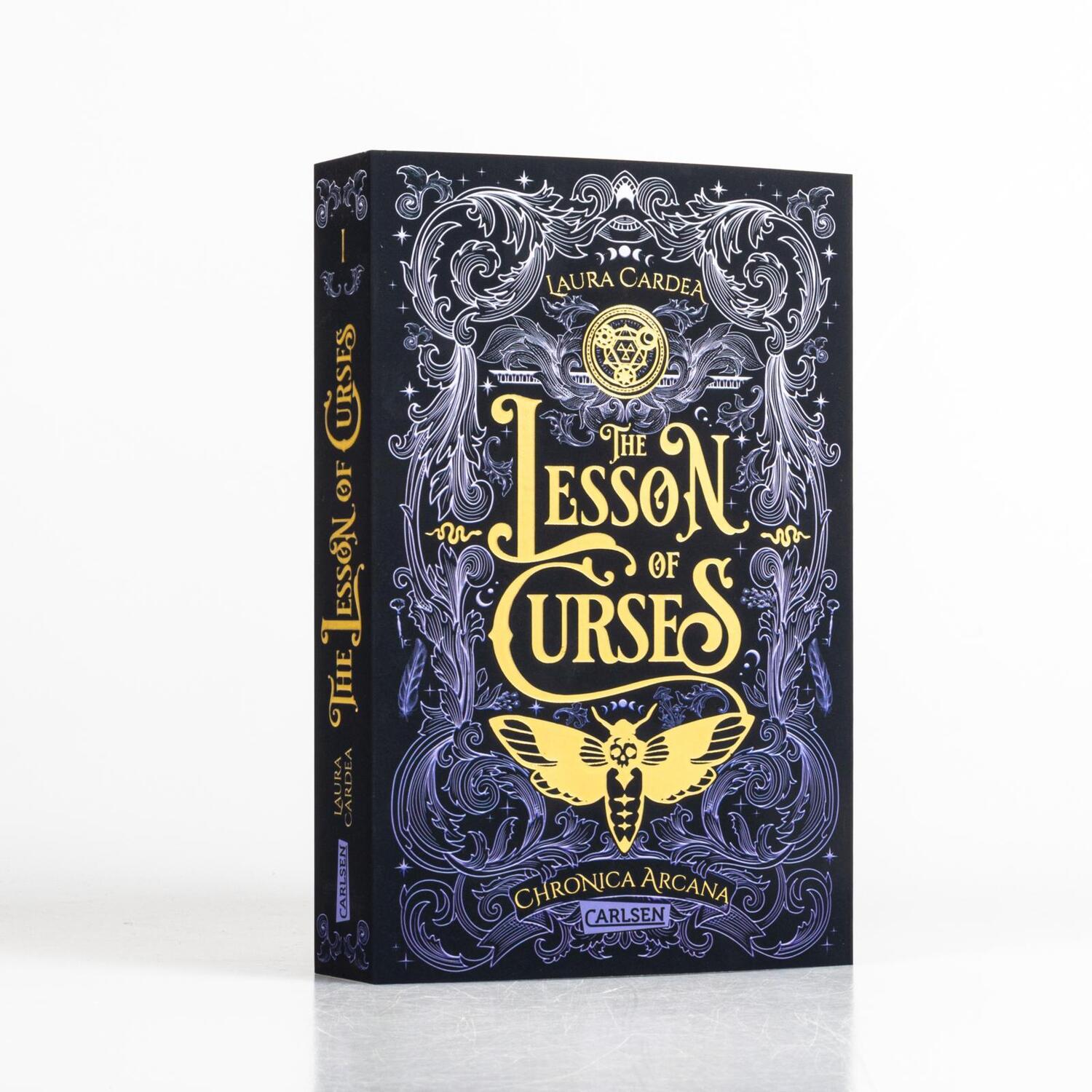 Bild: 9783551584892 | The Lesson of Curses (Chronica Arcana 1) | Laura Cardea | Taschenbuch