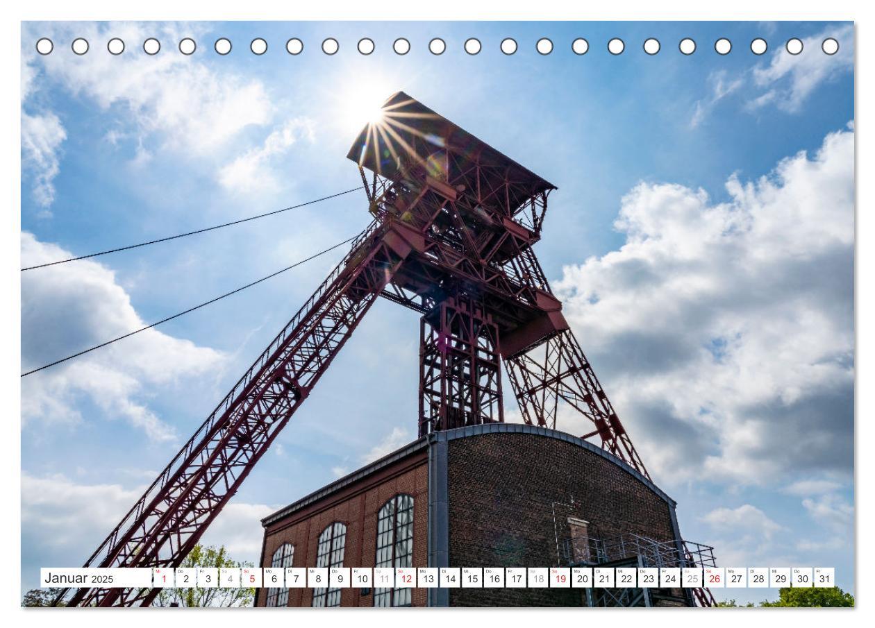 Bild: 9783383801990 | Die Zechen im Ruhrpott (Tischkalender 2025 DIN A5 quer), CALVENDO...