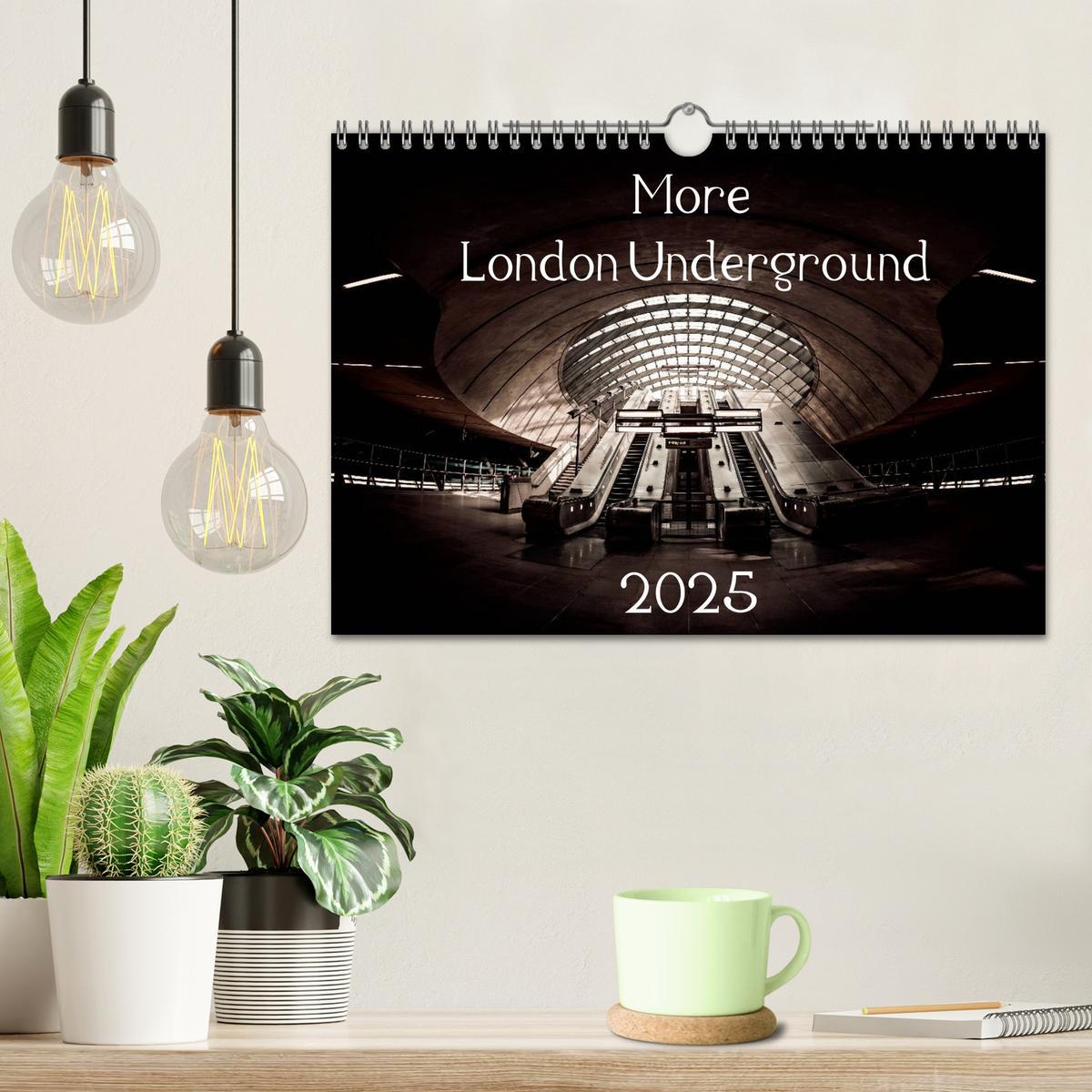 Bild: 9781325952113 | More London Underground 2025 (Wall Calendar 2025 DIN A4 landscape),...