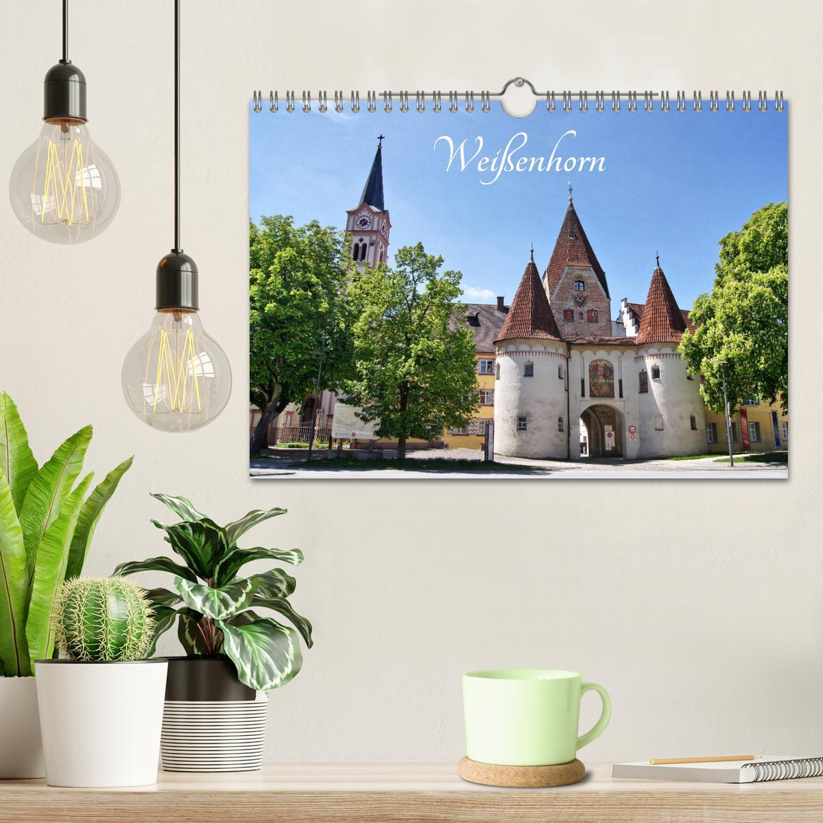 Bild: 9783435371235 | Weißenhorn (Wandkalender 2025 DIN A4 quer), CALVENDO Monatskalender