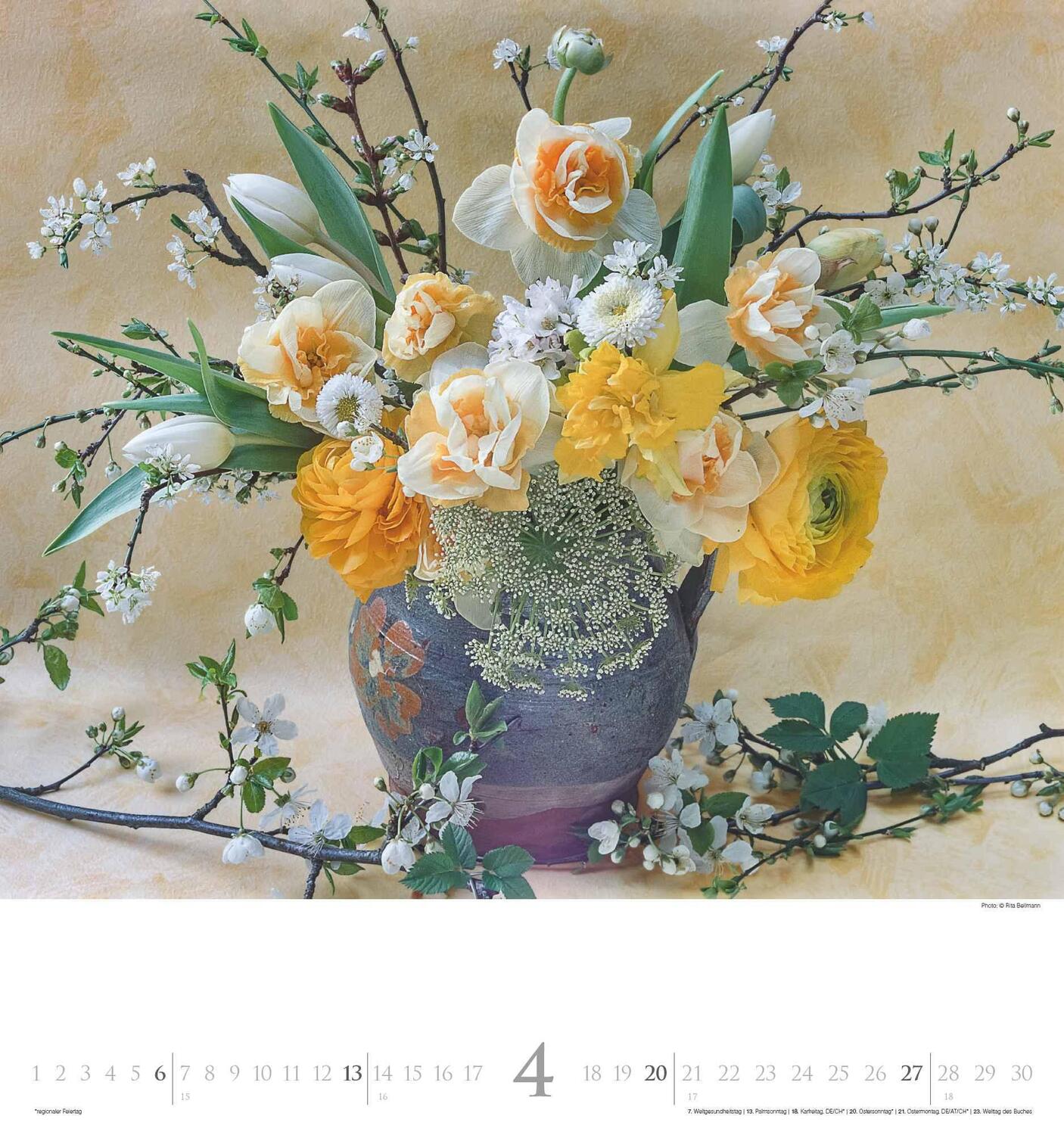 Bild: 4002725994226 | Bouquets 2025 - Foto-Kalender - Wand-Kalender - 45x48 -...