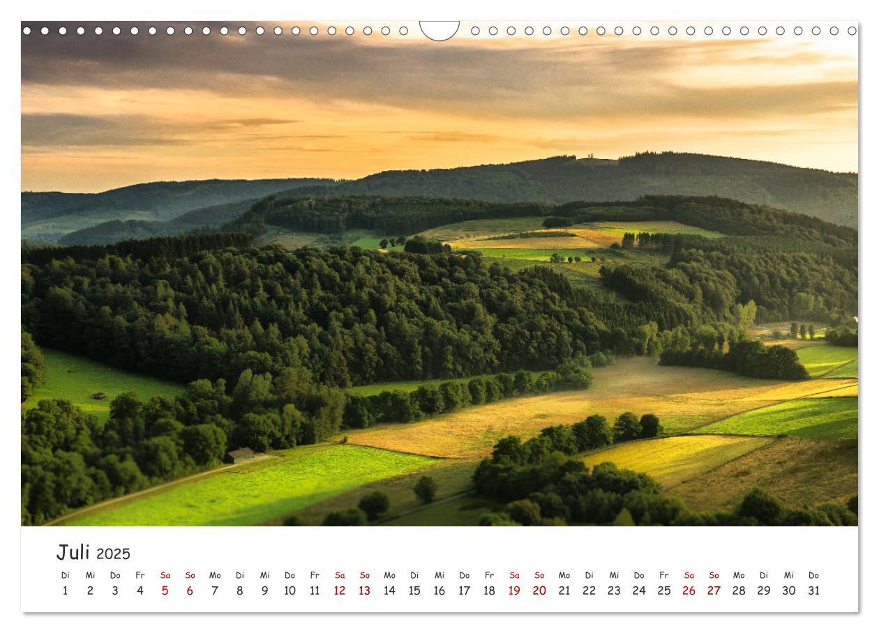 Bild: 9783435431625 | Das Sauerland bei Brilon aus der Vogelperspektive (Wandkalender...