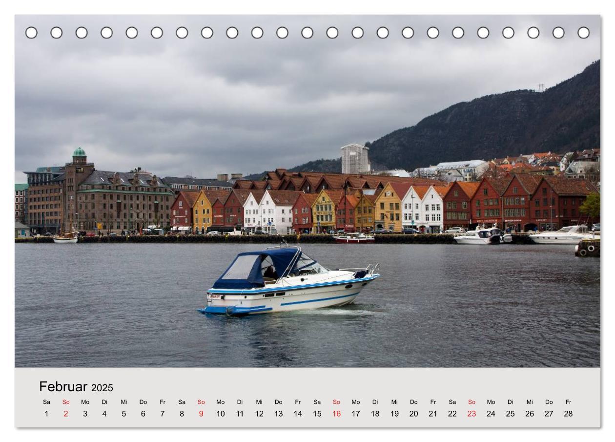 Bild: 9783435791606 | Mit den Hurtigruten unterwegs (Tischkalender 2025 DIN A5 quer),...