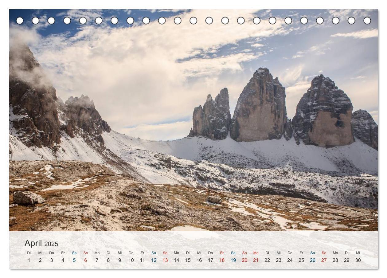 Bild: 9783383786358 | Dolomiten - Rundreise um Drei Zinnen (Tischkalender 2025 DIN A5...