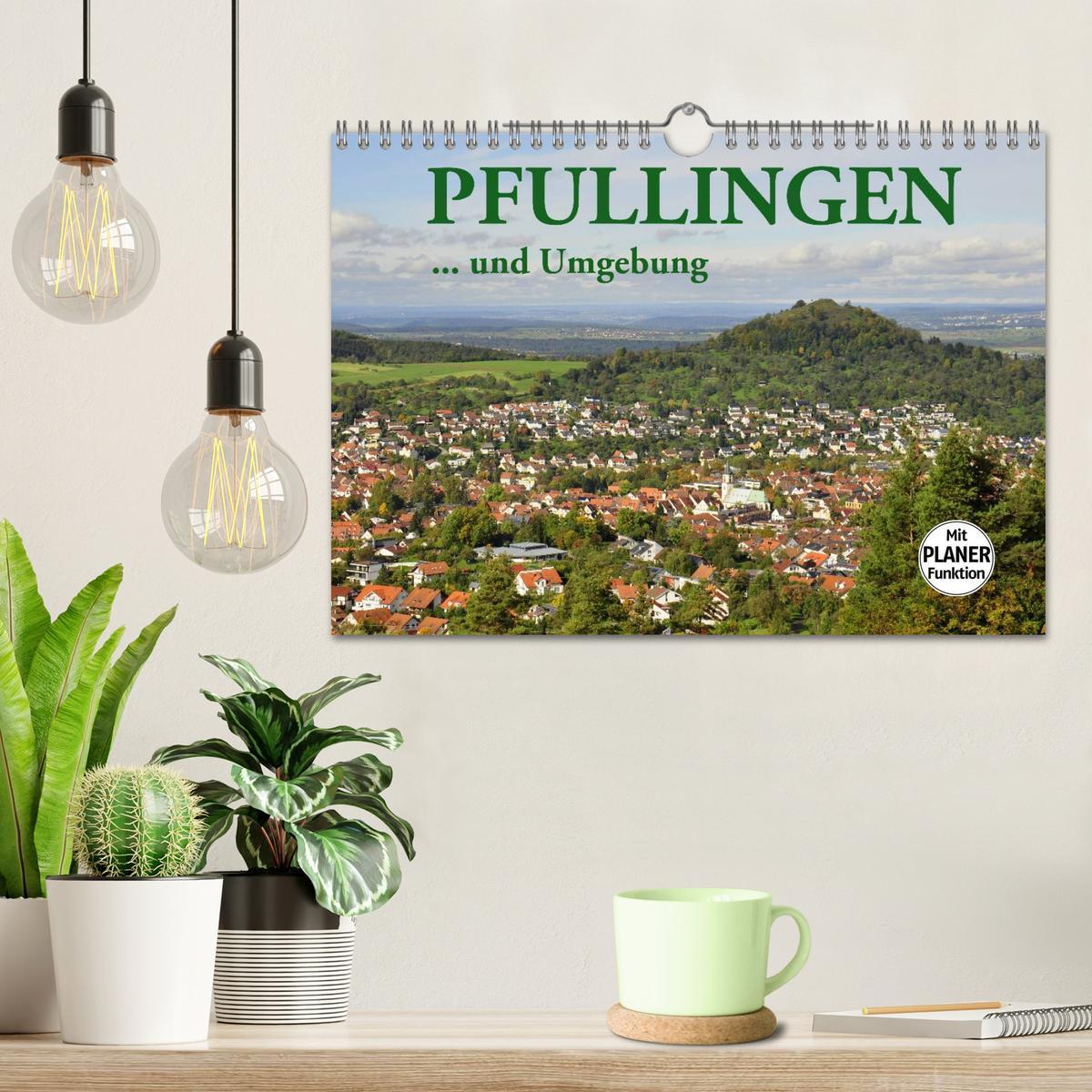 Bild: 9783435440603 | Pfullingen ... und Umgebung (Wandkalender 2025 DIN A4 quer),...