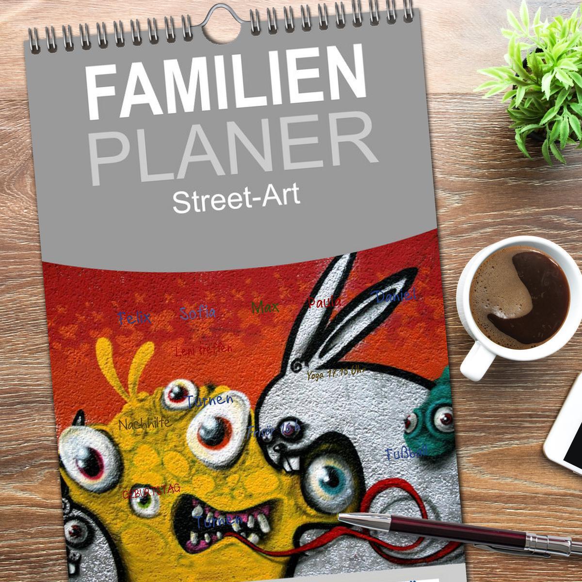 Bild: 9783457122433 | Familienplaner 2025 - Street-Art 2025 mit 5 Spalten (Wandkalender,...