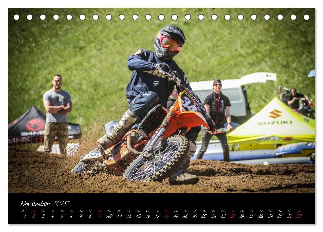 Bild: 9783435294381 | Motocross Racing 2025 (Tischkalender 2025 DIN A5 quer), CALVENDO...