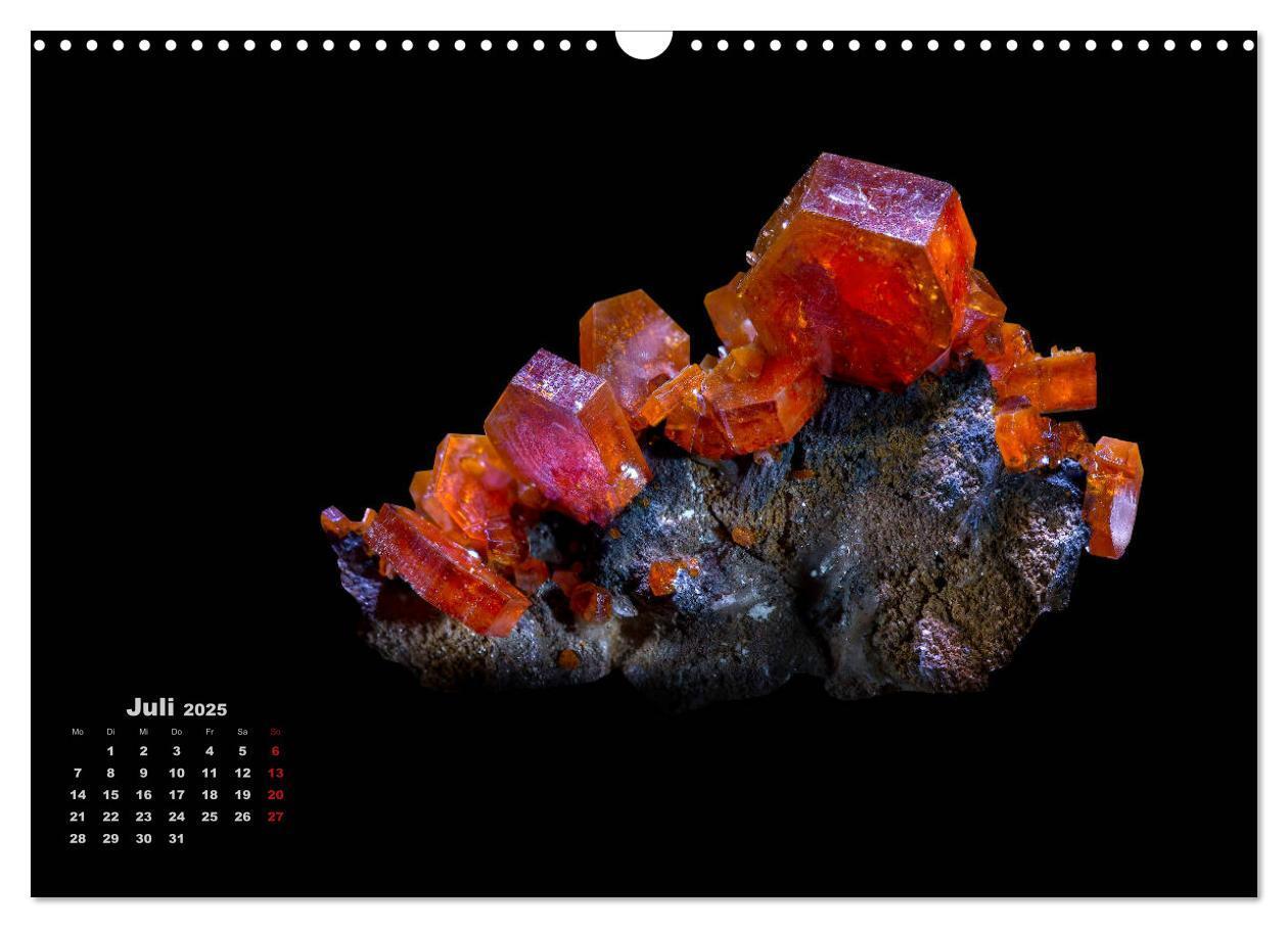 Bild: 9783435393572 | MINERALIEN designed by nature (Wandkalender 2025 DIN A3 quer),...