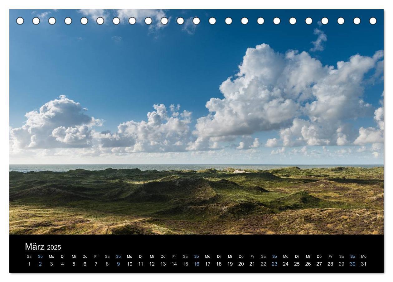 Bild: 9783435519064 | Wolken über Dänemark (Tischkalender 2025 DIN A5 quer), CALVENDO...