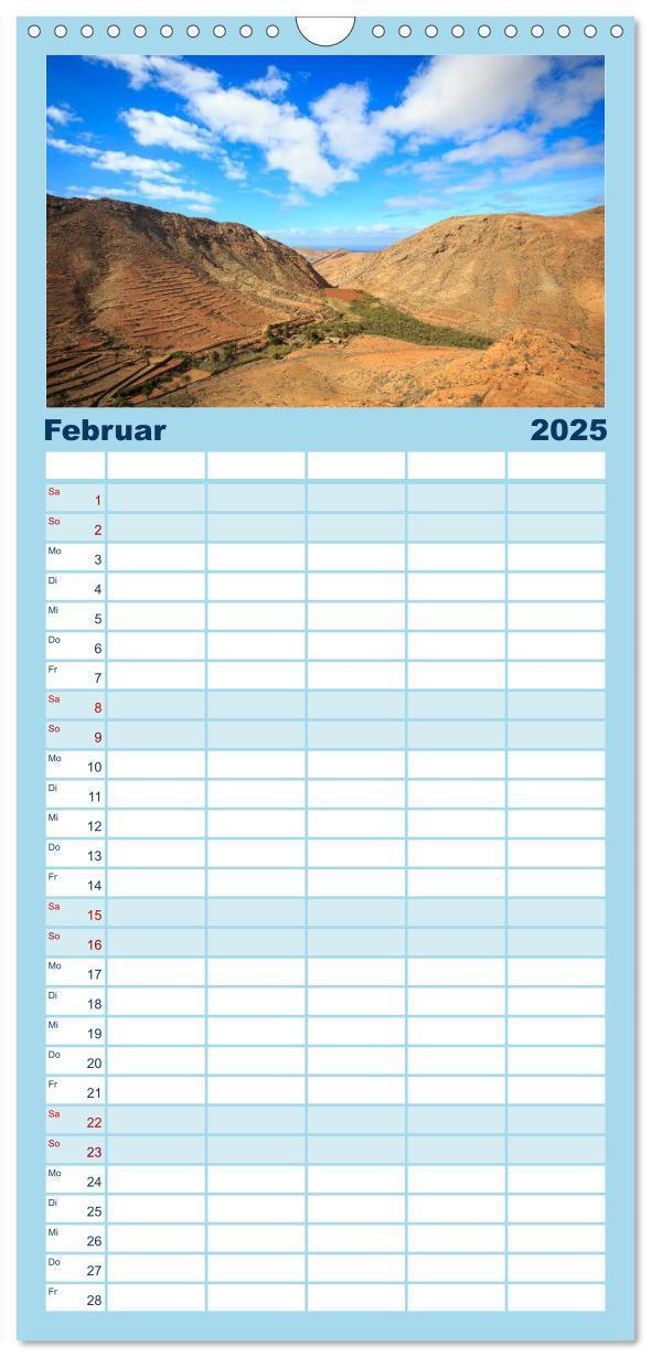 Bild: 9783457118290 | Familienplaner 2025 - Fuerteventura mit 5 Spalten (Wandkalender, 21...